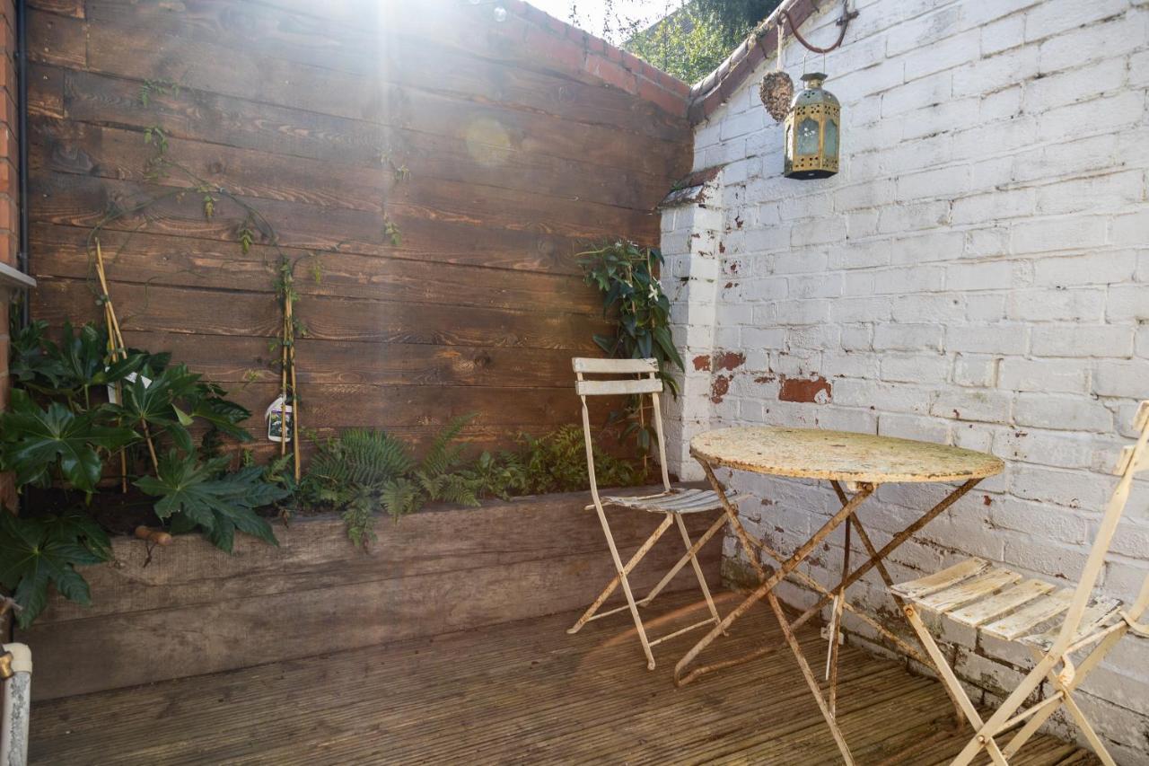Hereford City - St Owens Terrace - Comfortable & Spacious Well Presented Three Storey House, Perfect For A Weekend Away & Exploring The City On Foot - Hosted By Rentmyhouse Exterior foto